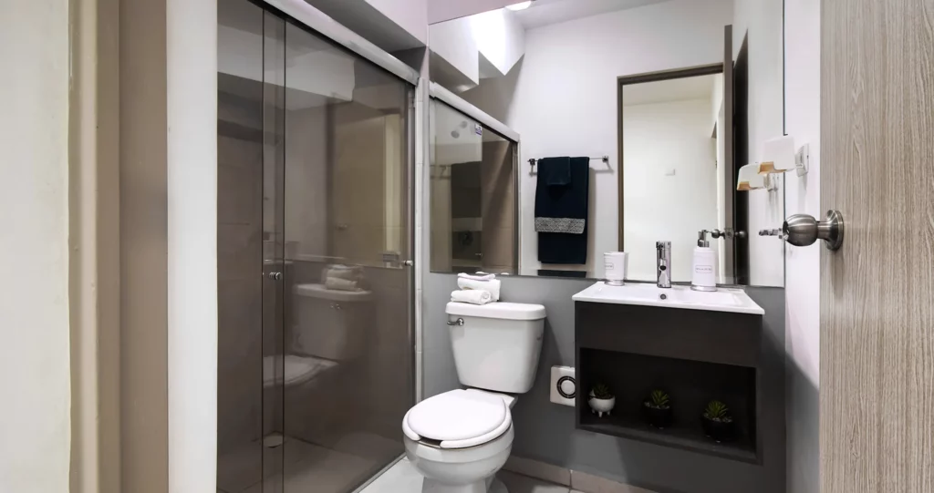 Provenza_baño3_2304x1217