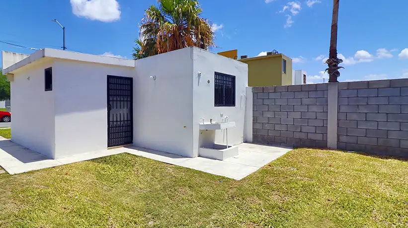 casas-venta-reynosa-ventura-alcala-patio