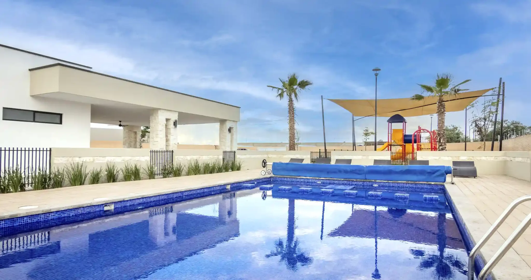 portugal-residencial-alberca-en-franccionamiento